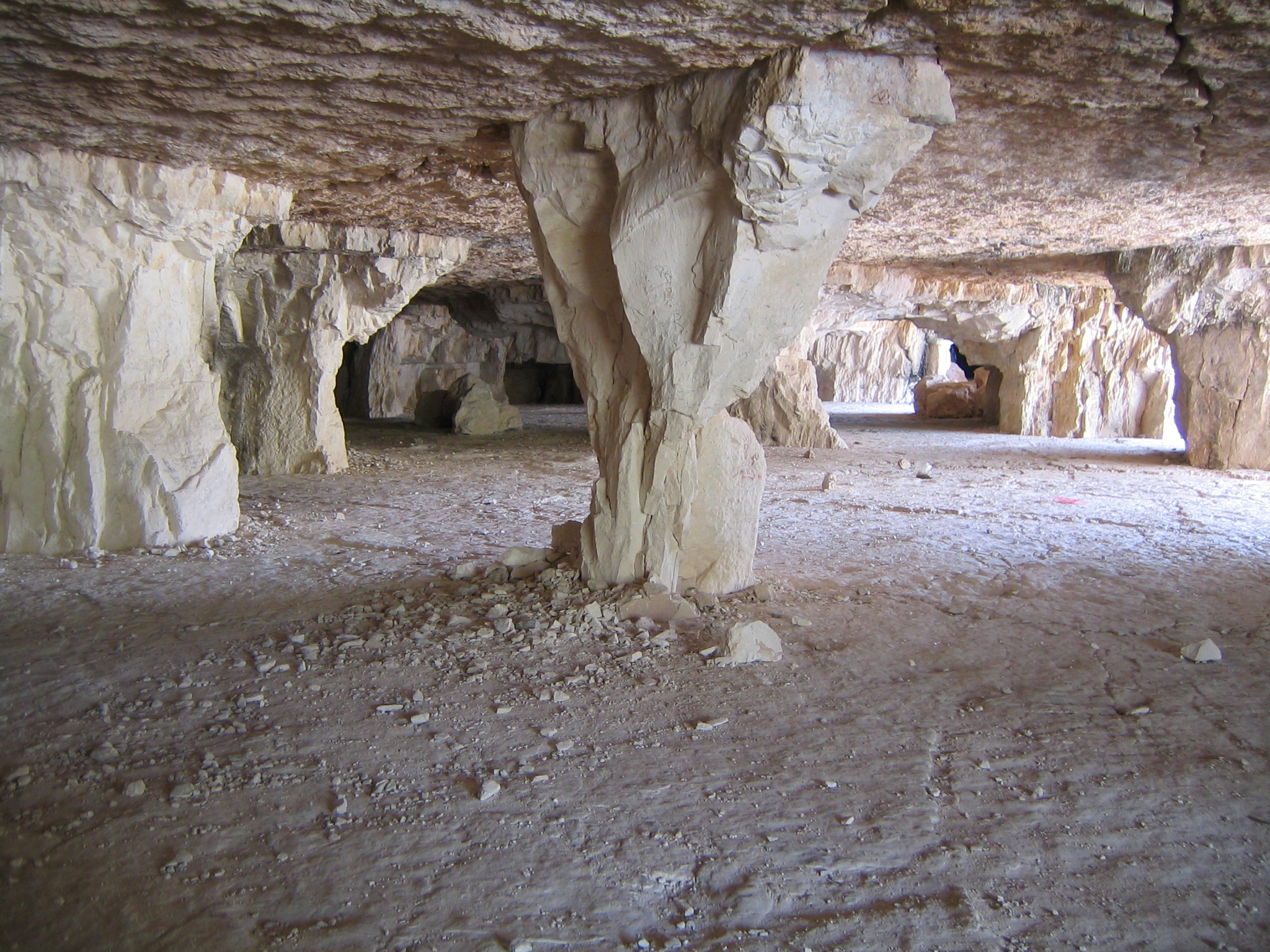 Sangtarashan Cave 