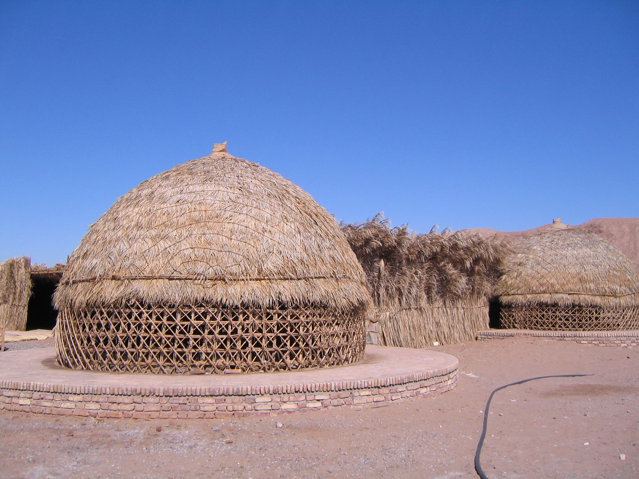 Desert camp, Shahdad 